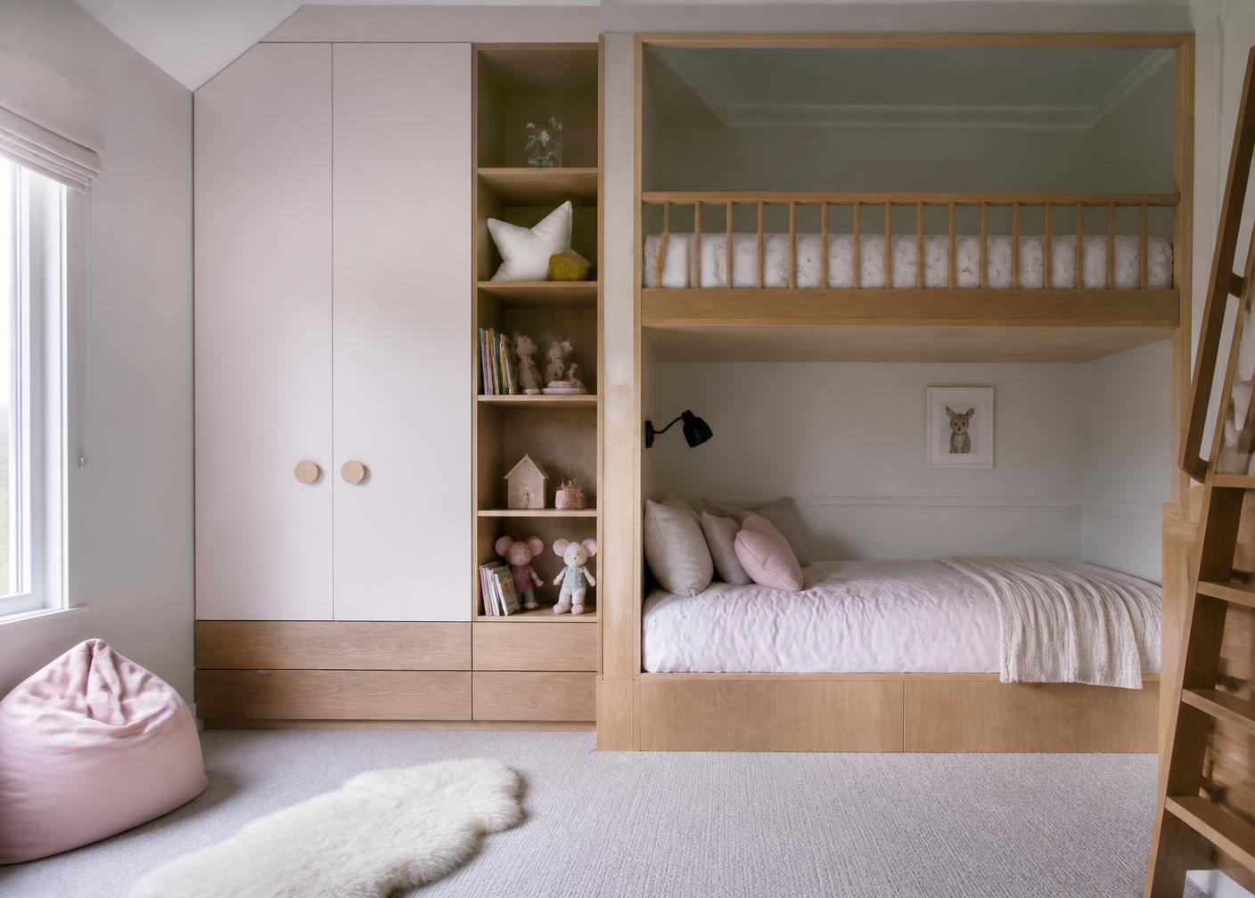 Oak Kids Bunk Nook interior detail